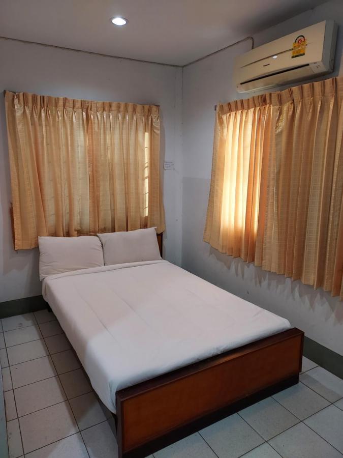 Grand Hotel Nakhon Phanom Buitenkant foto